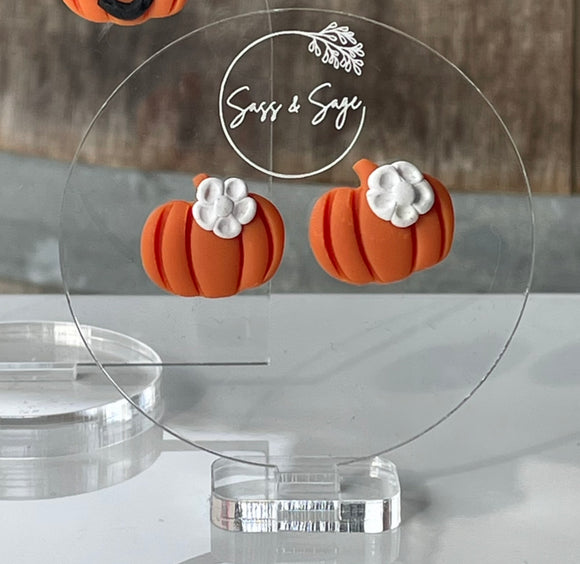 Pumpkin studs