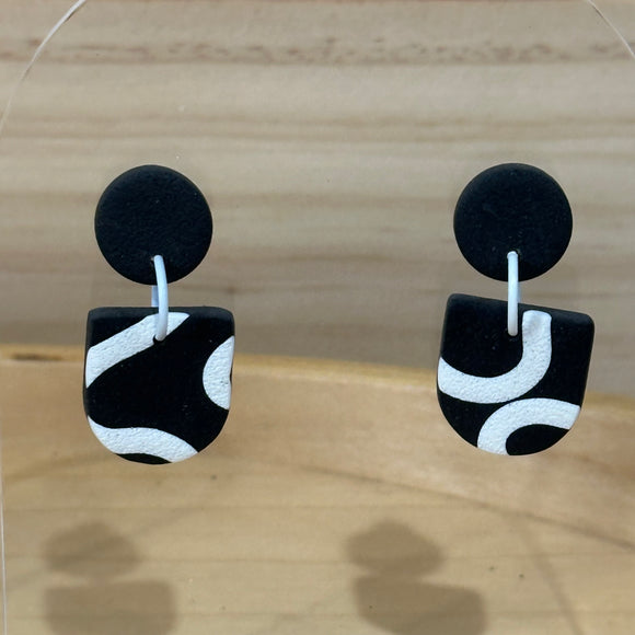 Black & White Modern Dangles - Mini Arch