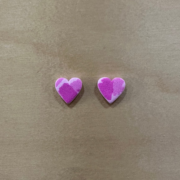 Small Pink camo textured heart Studs